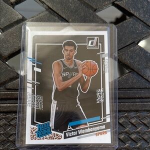 Donruss Rated Rookie Basketball Card Victor Wembanyama Ungraded